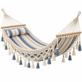Hängematte 200 x 100 cm Baumwollmischgewebe Blau Beige mit Holzspreizstäben im Boho Stil